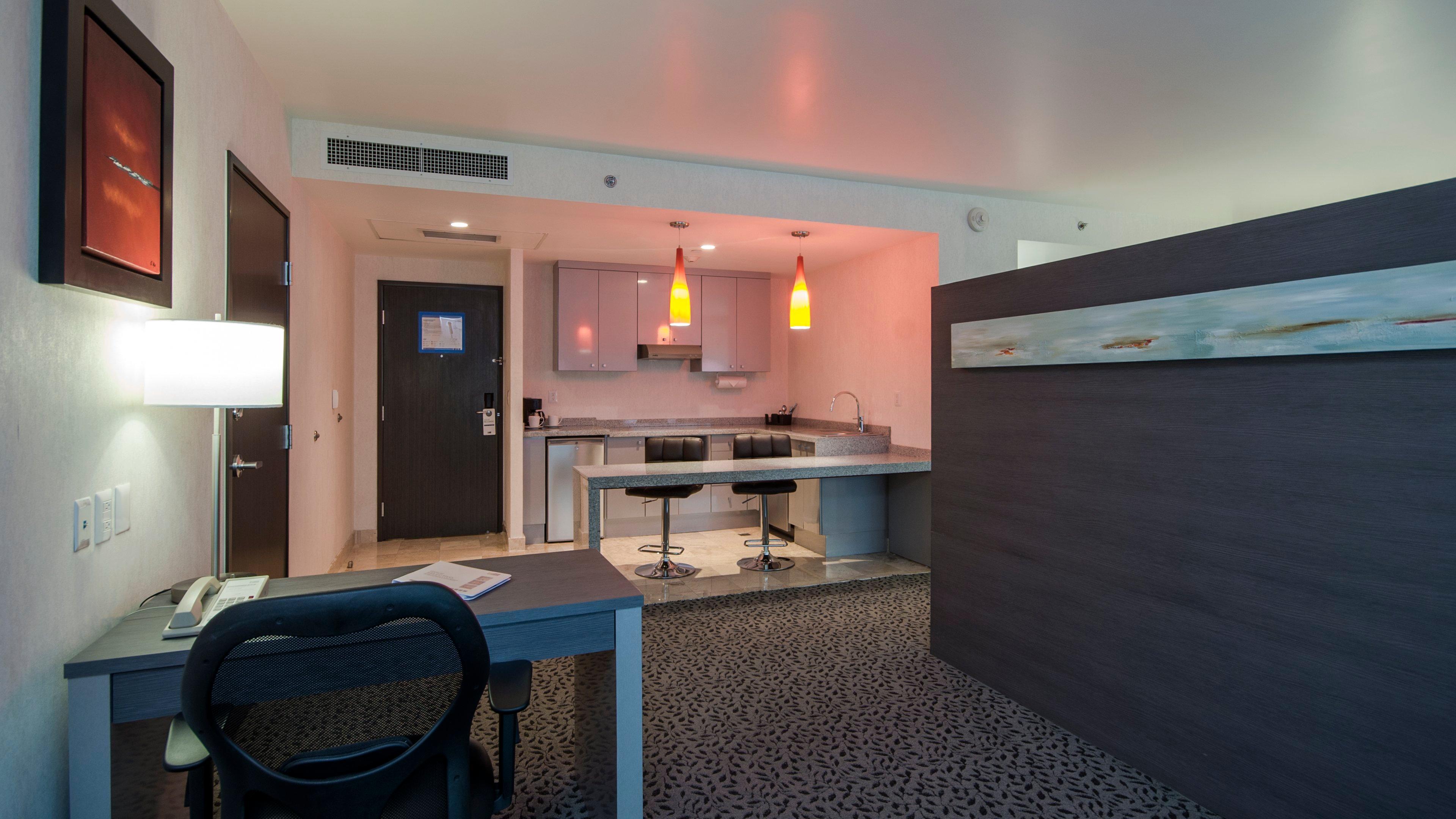 Hotel Express & By Ihg 4*