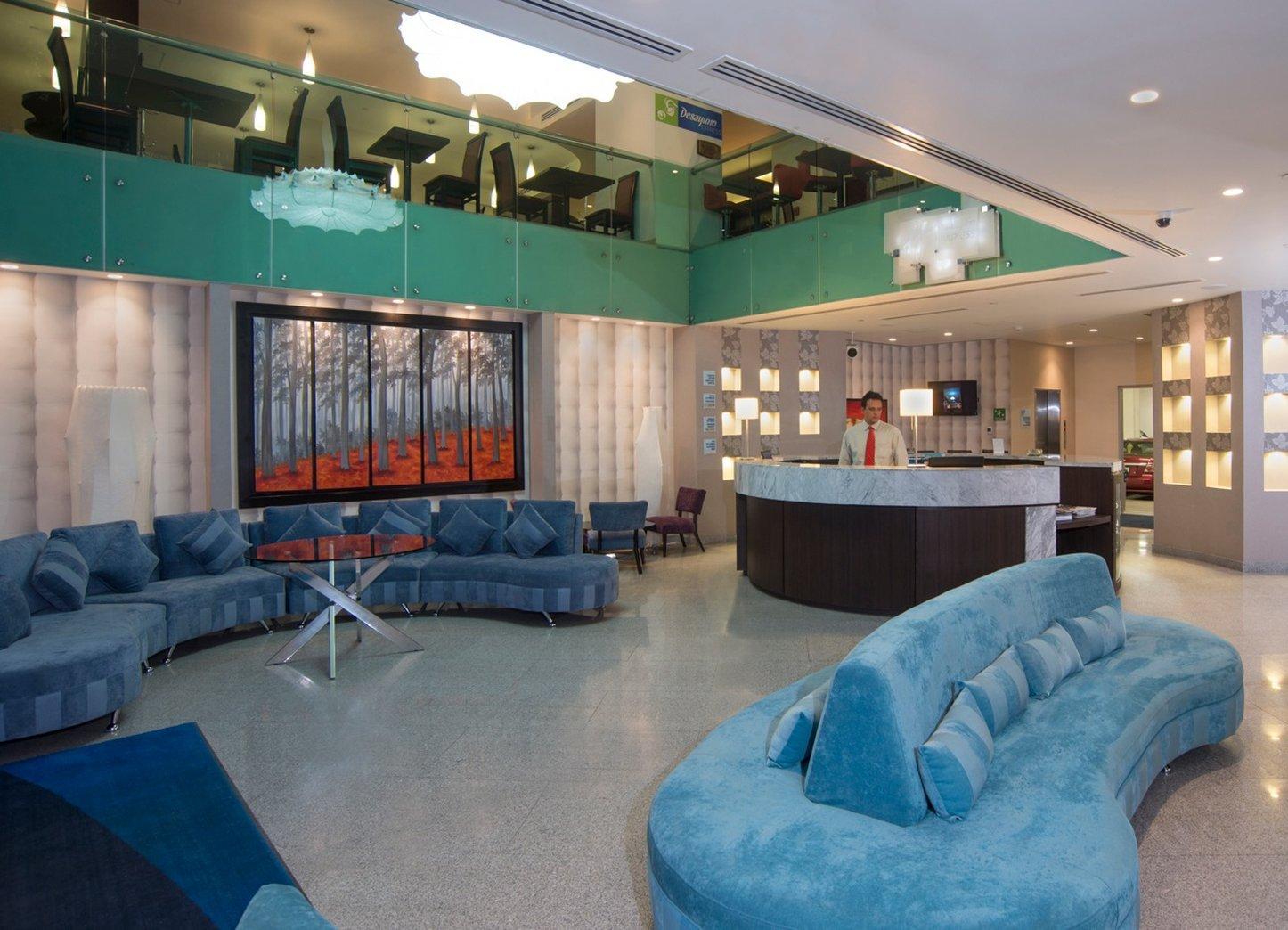 Express & By Ihg 4*